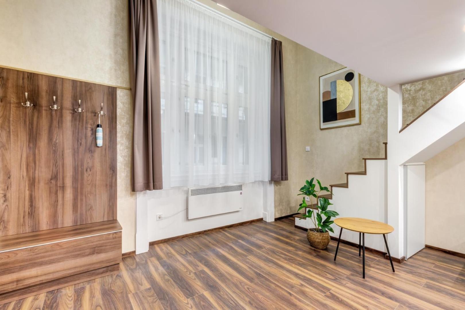 Mega - Elegance - No Deposit Needed Budapest