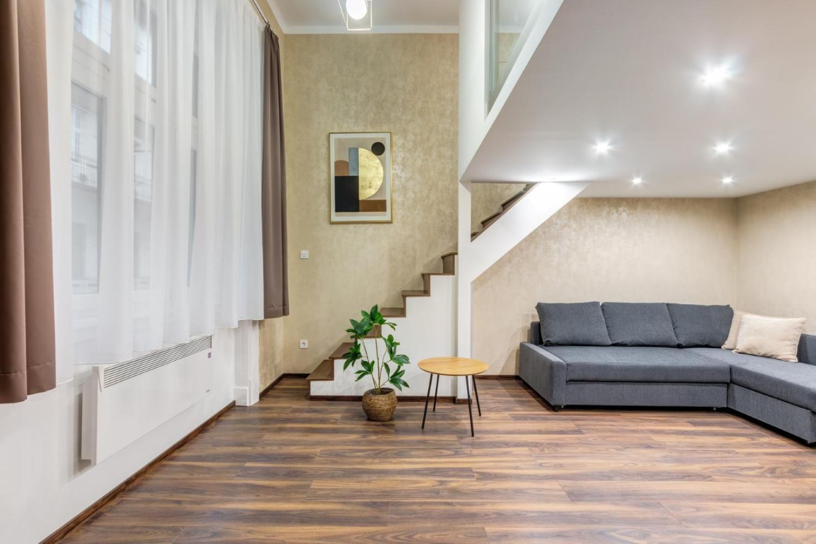 Mega - Elegance - No Deposit Needed Budapest